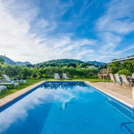 Holiday Sleeps 8 With Pool Air Con And Wifi