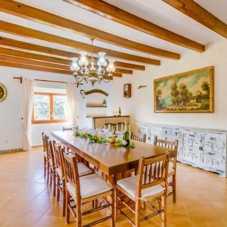 Holiday Sleeps 8 With Pool Air Con And Wifi *